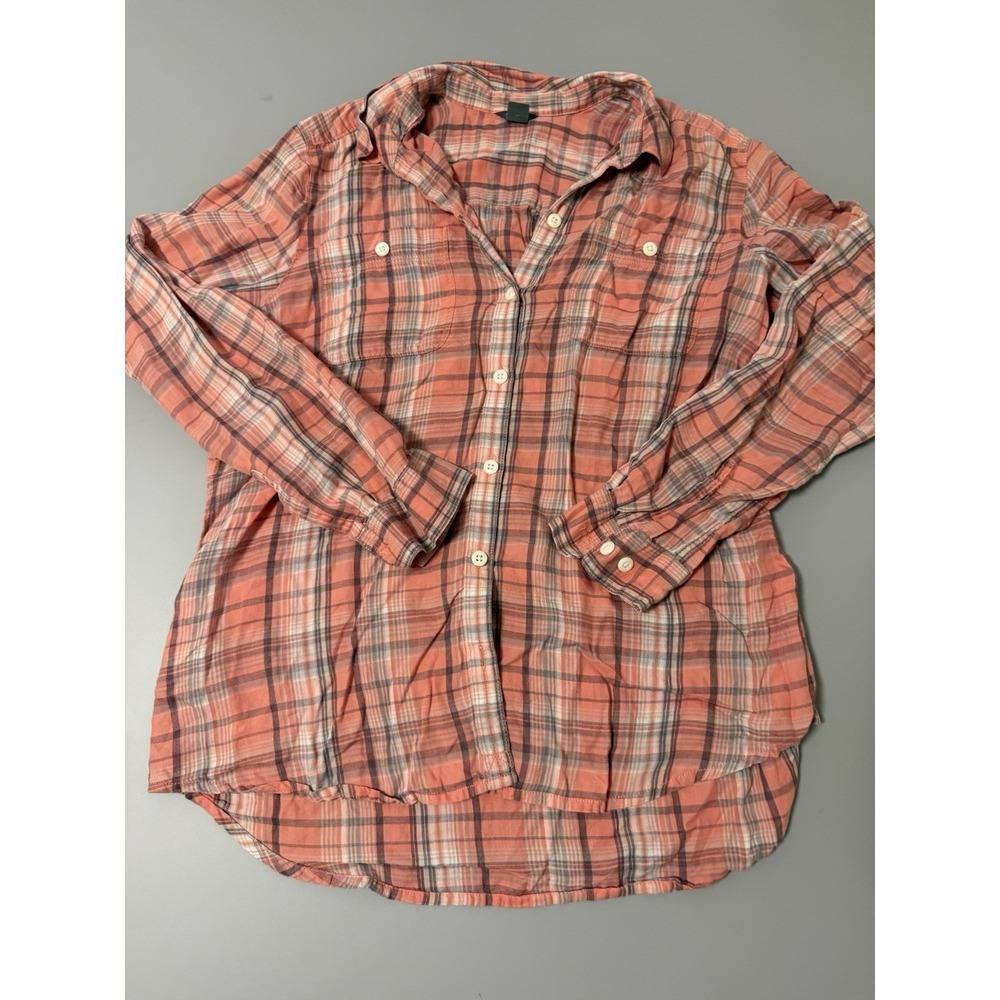 Eddie Bauer Women's Size L Plaid Button Down Shirt. K15